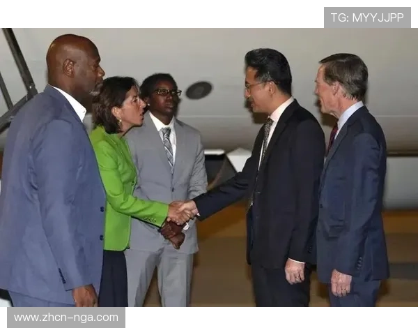 美财长私人晚宴上与多名高官激烈冲突引发外界关注